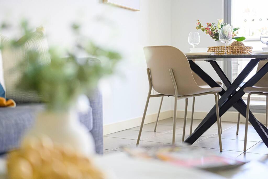Parramatta Comfy- 2bd-free Parking -netflix-westfield * Sydney